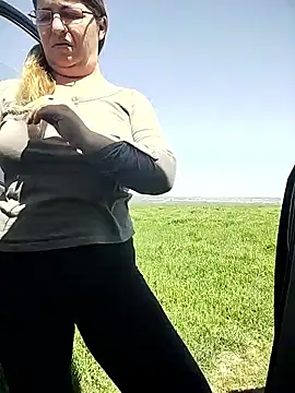 Saysomething3 online show from 17, 4, 2026