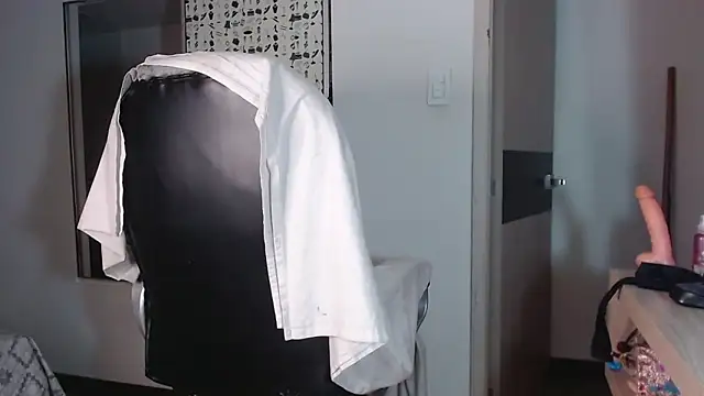 DanielaDuff online show from 23, 2, 2025