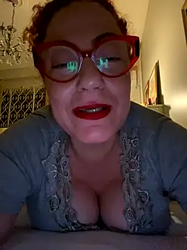 Snapshot of playcouple45 chatting on 13, 10, 2025 playcouple45 online show from 13, 10, 2025
