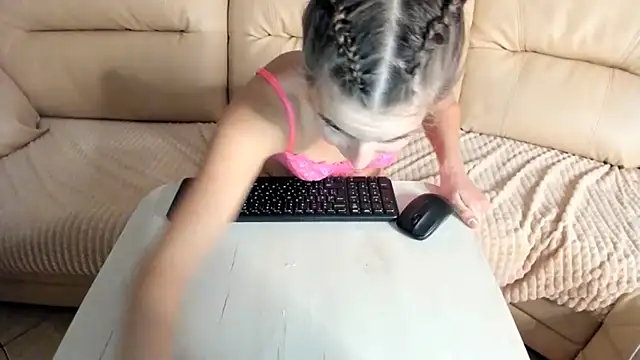 ElizSweet online show from 28, 2, 2025