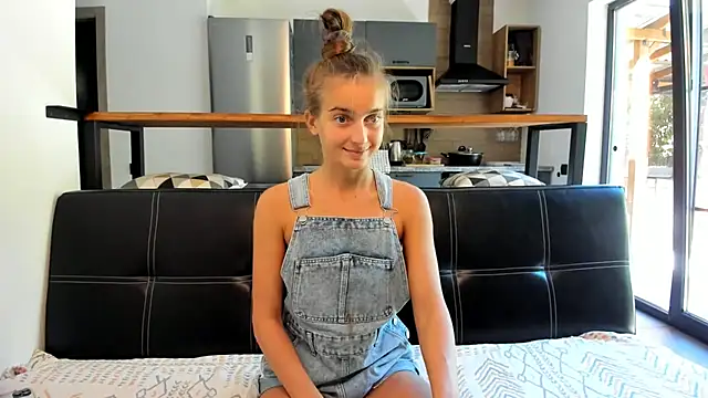 ElizSweet online show from 1, 10, 2025