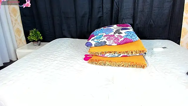 DENISE WOLFE online show from 19, 3, 2025