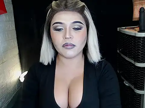 Snapshot of x12inchanaconda chatting on 14, 2, 2026 x12inchanaconda online show from 14, 2, 2026