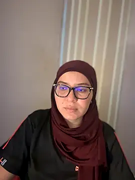 MatchedEyebrow online show from 19, 11, 2025