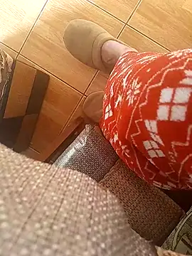 feet toes online show from 11, 3, 2025