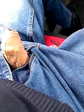 feet toes online show from 11, 3, 2025