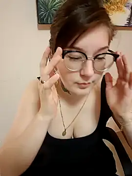Snapshot of HunnyyLove chatting on 19, 12, 2024 HunnyyLove online show from 19, 12, 2024