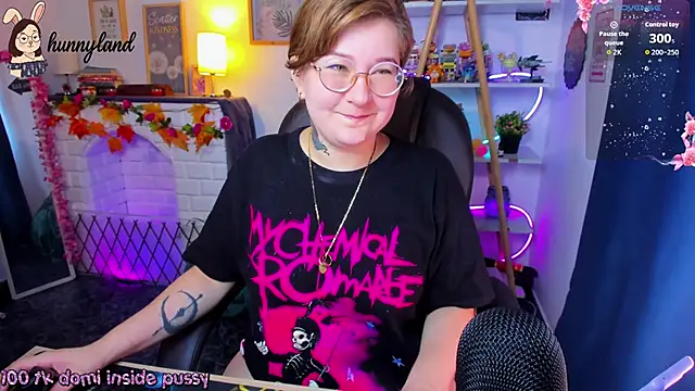 Snapshot of HunnyyLove chatting on 16, 2, 2026 HunnyyLove online show from 16, 2, 2026