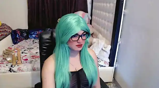 Snapshot of Goddess_Sarah chatting on 14, 12, 2024 Goddess Sarah online show from 14, 12, 2024