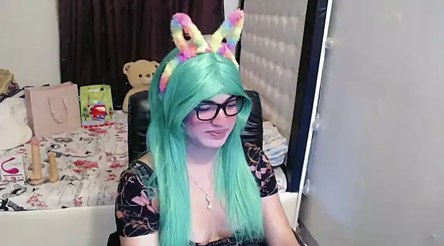 Snapshot of Goddess_Sarah chatting on 1, 1, 2025 Goddess Sarah online show from 1, 1, 2025