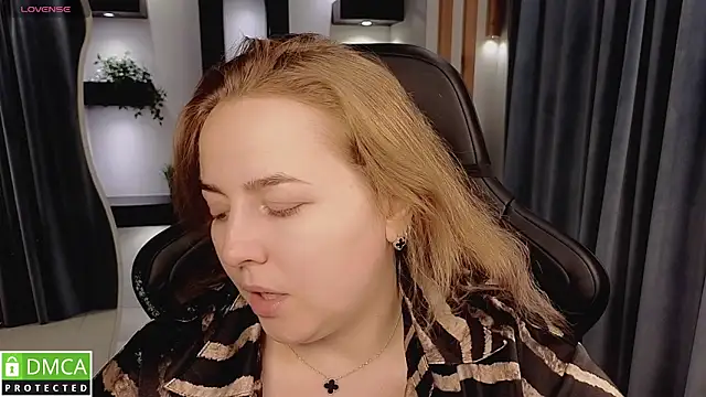 Mira Mermayd online show from 23, 11, 2025