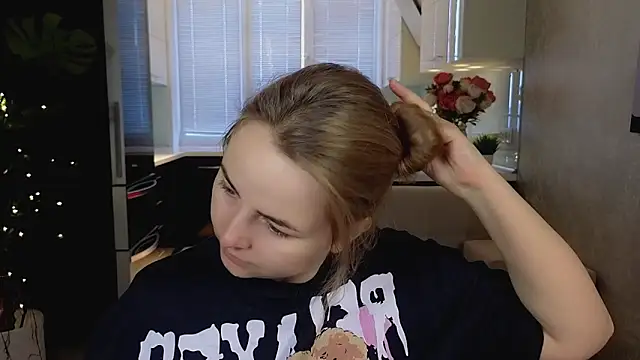 Snapshot of Mira_Mermayd chatting on 20, 3, 2026 Mira Mermayd online show from 20, 3, 2026