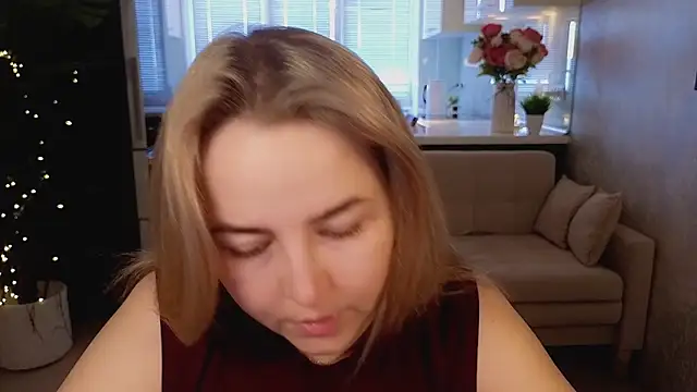 Snapshot of Mira_Mermayd chatting on 30, 3, 2026 Mira Mermayd online show from 30, 3, 2026