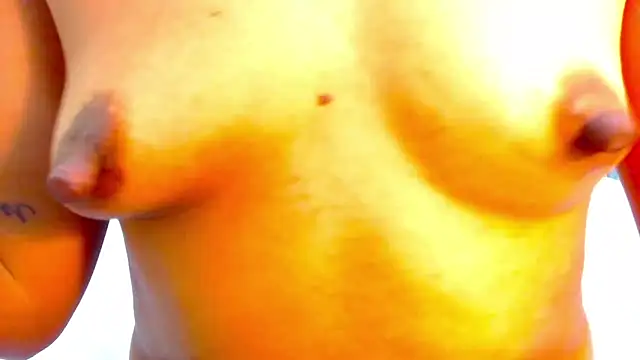 Amy Ronan online show from 18, 12, 2024