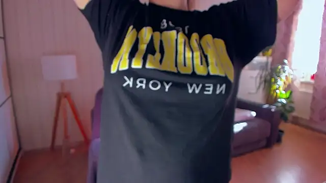 Jessica Rubatte online show from 21, 3, 2025