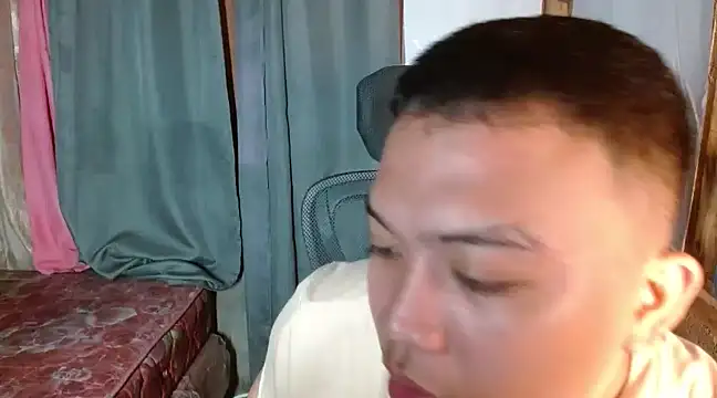 Snapshot of xsweetasian69x chatting on 3, 12, 2024 xsweetasian69x online show from 3, 12, 2024