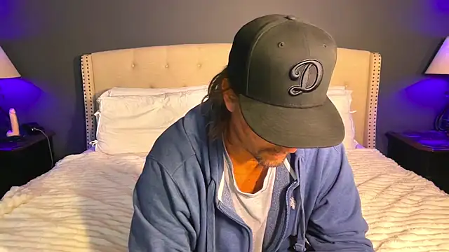 Snapshot of RyanRitchie chatting on 18, 12, 2024 RyanRitchie online show from 18, 12, 2024