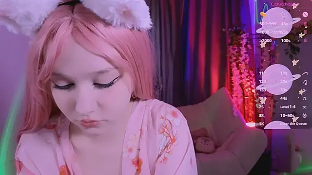 Snapshot of IrmaBell chatting on 8, 3, 2025 IrmaBell online show from 8, 3, 2025