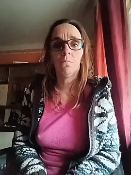 Dettybitch40 online show from 24, 11, 2025