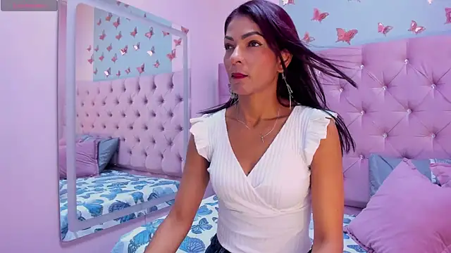 HannaPetit online show from 14, 2, 2025