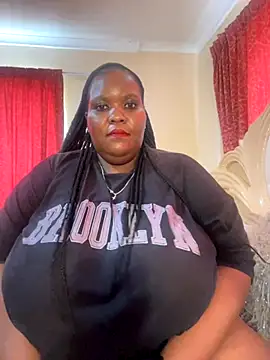 Snapshot of Michyboldy chatting on 3, 11, 2025 Michyboldy online show from 3, 11, 2025