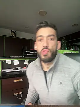 Snapshot of dk2995 chatting on 7, 1, 2025 dk2995 online show from 7, 1, 2025