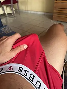 Snapshot of dk2995 chatting on 5, 11, 2025 dk2995 online show from 5, 11, 2025