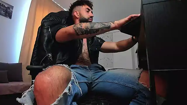 Snapshot of liamaesthetic chatting on 29, 5, 2026 liamaesthetic online show from 29, 5, 2026