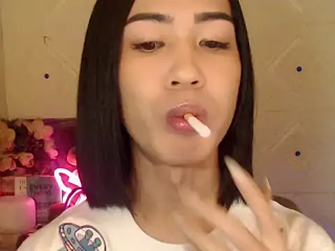 Snapshot of Lemonadexxx chatting on 7, 3, 2025 Lemonadexxx online show from 7, 3, 2025