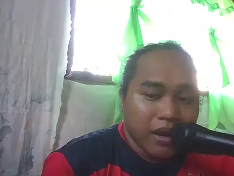 Snapshot of bettina_love chatting on 28, 5, 2026 bettina love online show from 28, 5, 2026