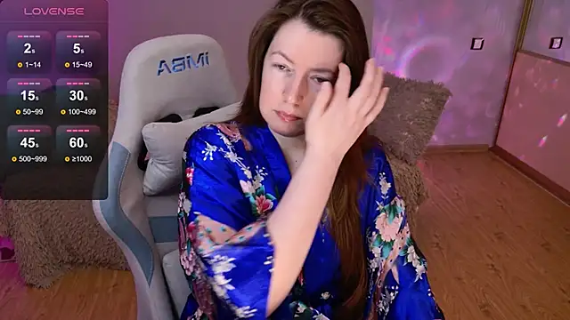 Snapshot of Kira_land chatting on 9, 5, 2026 Kira land online show from 9, 5, 2026