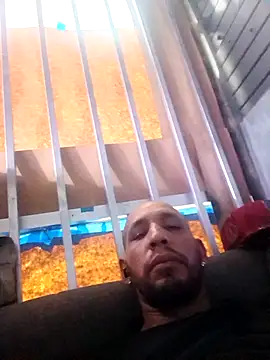 Snapshot of mrbigone45 chatting on 14, 10, 2025 mrbigone45 online show from 14, 10, 2025