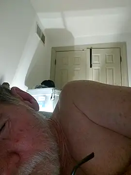 Snapshot of CDforU chatting on 5, 3, 2026 CDforU online show from 5, 3, 2026