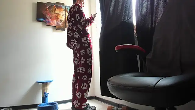 Snapshot of Jeff_Walton@xh chatting on 24, 10, 2025 Jeff Waltonxh online show from 24, 10, 2025