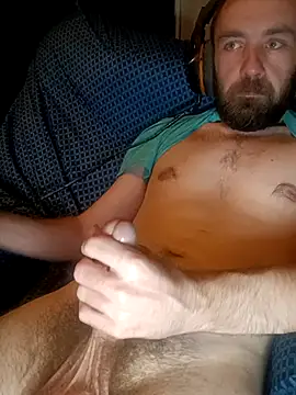 Snapshot of ShadowyTube chatting on 9, 11, 2025 ShadowyTube online show from 9, 11, 2025