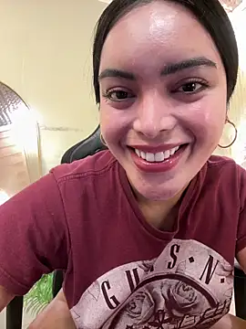 Snapshot of HotstuffCherrySummer chatting on 5, 12, 2025 HotstuffCherrySummer online show from 5, 12, 2025