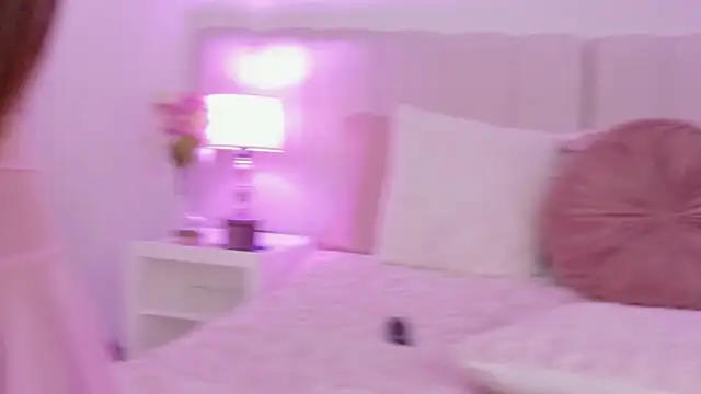 Snapshot of JanneCarter chatting on 10, 4, 2026 JanneCarter online show from 10, 4, 2026