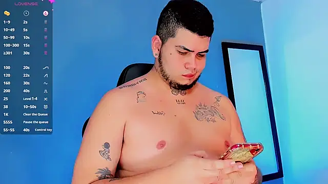 Thomas chubbyxhot online show from 12, 1, 2025