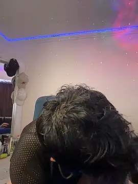 Snapshot of strongboy_ chatting on 9, 2, 2026 strongboy online show from 9, 2, 2026