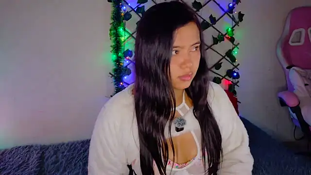 -Camila  online show from 4, 3, 2026