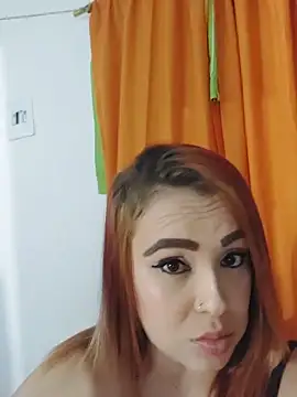 Snapshot of eimmy_dollx chatting on 6, 6, 2026 eimmy dollx online show from 6, 6, 2026