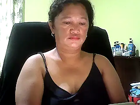 Snapshot of hott_scarlett chatting on 21, 2, 2025 hott scarlett online show from 21, 2, 2025