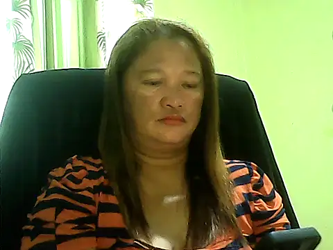 Snapshot of hott_scarlett chatting on 10, 9, 2025 hott scarlett online show from 10, 9, 2025