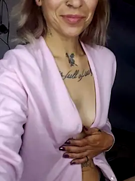 Snapshot of fablob23 chatting on 23, 5, 2026 fablob23 online show from 23, 5, 2026