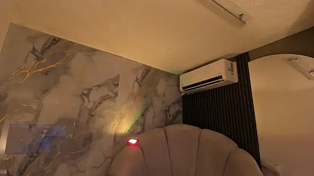 Katemoss70 online show from 11, 4, 2026