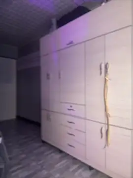 Sam Thompsoon  online show from 15, 11, 2025