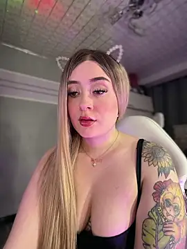 Snapshot of Sam_Thompsoon_ chatting on 24, 4, 2026 Sam Thompsoon online show from 24, 4, 2026