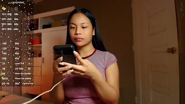 Snapshot of venusangelicxx chatting on 29, 3, 2026 venusangelicxx online show from 29, 3, 2026