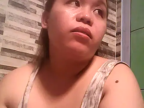 Snapshot of hotcastlexxx chatting on 12, 12, 2024 hotcastlexxx online show from 12, 12, 2024