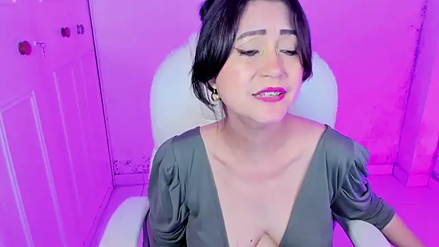 Snapshot of danielahot66 chatting on 2, 3, 2025 danielahot66 online show from 2, 3, 2025